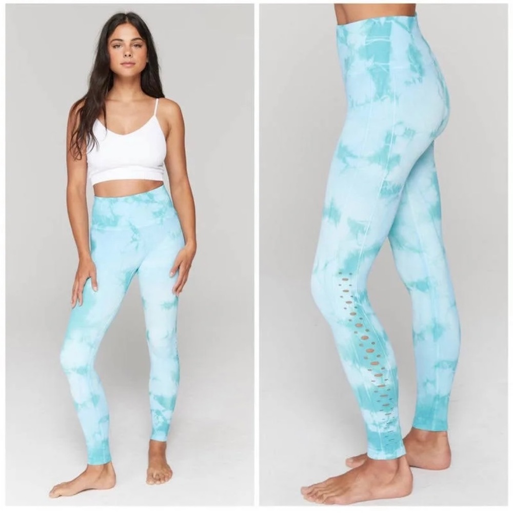 Like New! Spiritual Gangster Self Love legging.